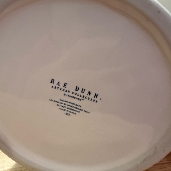 Rae Dunn Artisan Collection keep Canister - Picture 3 of 6